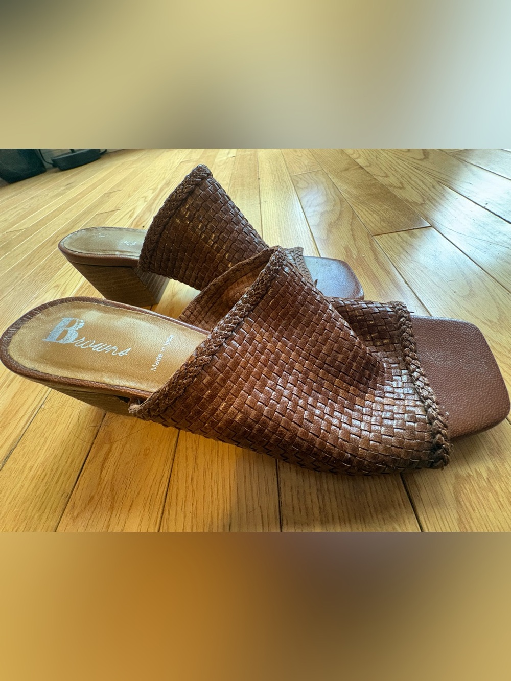BROWNS - Brown Woven Slide Sandals